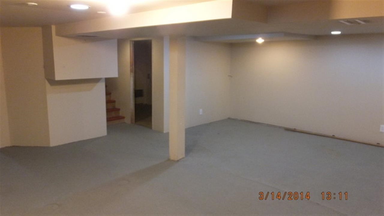 3615 E Farwell Rd - Photo 3