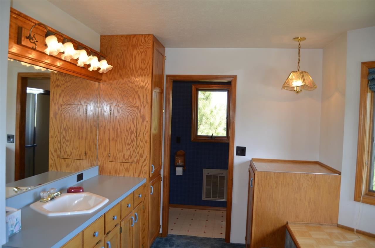 8112 S Brayton Rd - Photo 15