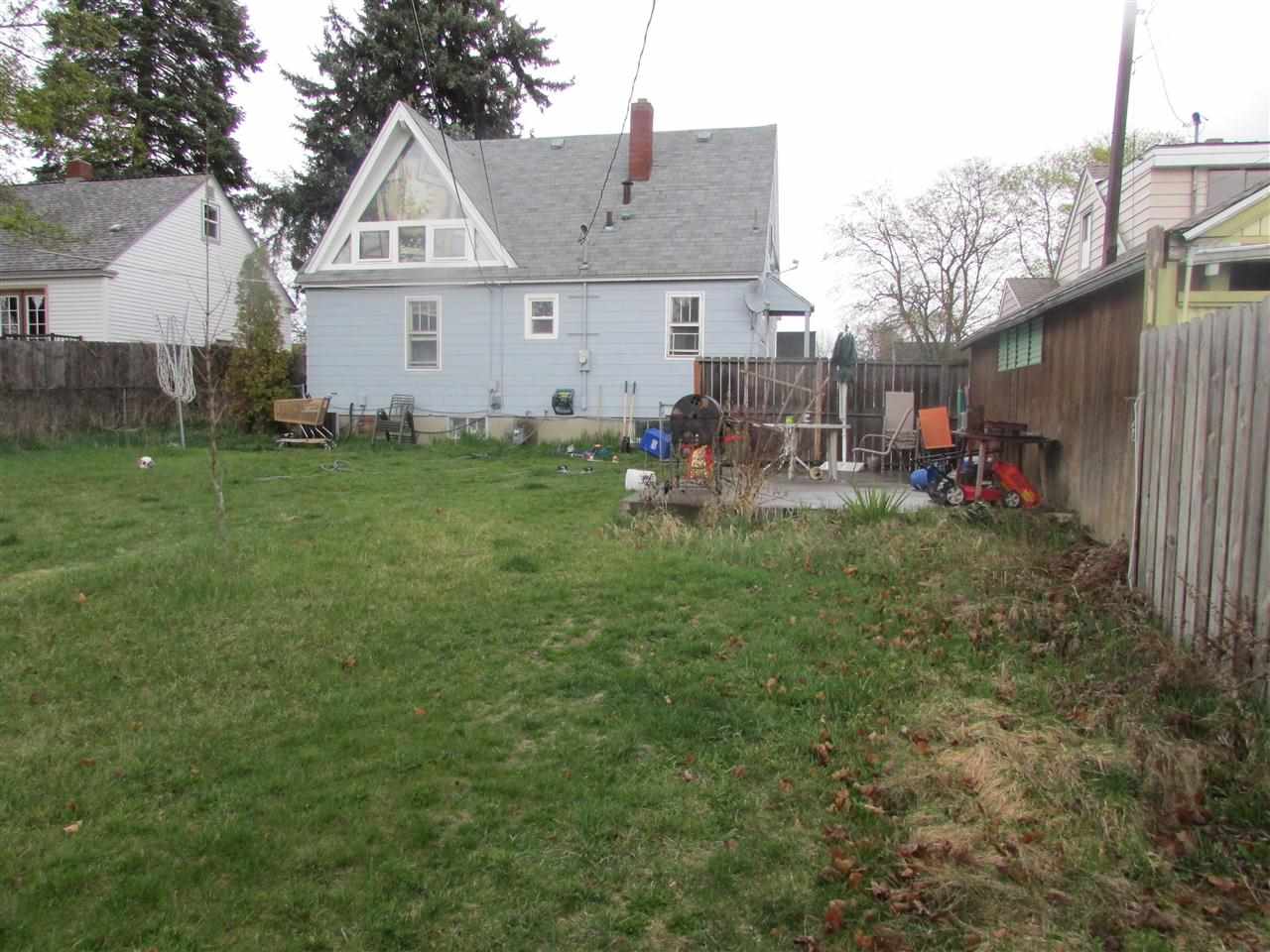 4311 N Hawthorne - Photo 14