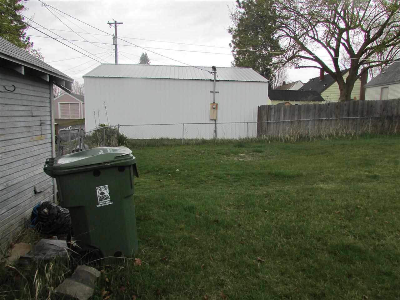 4311 N Hawthorne - Photo 15