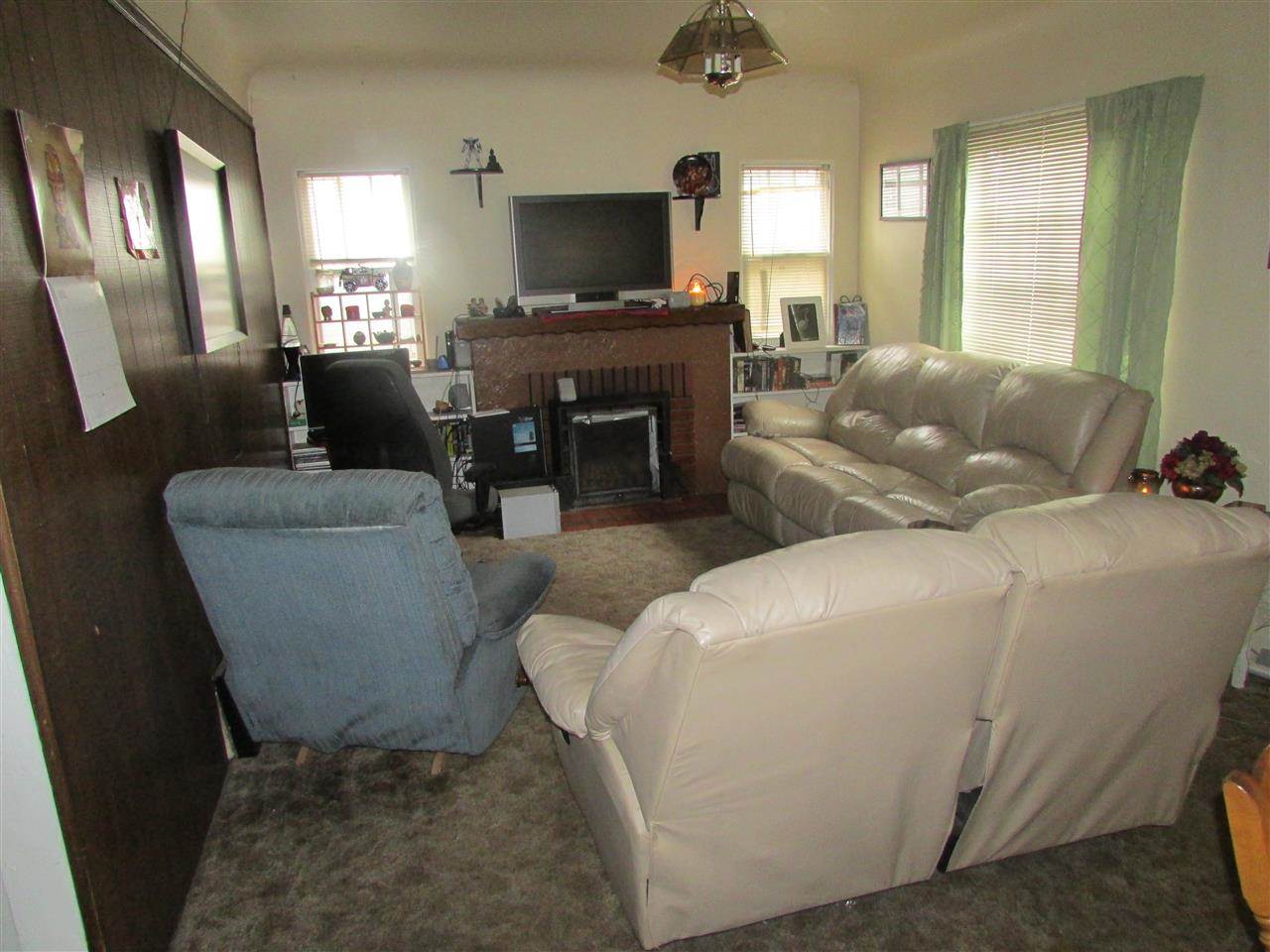 4311 N Hawthorne - Photo 4