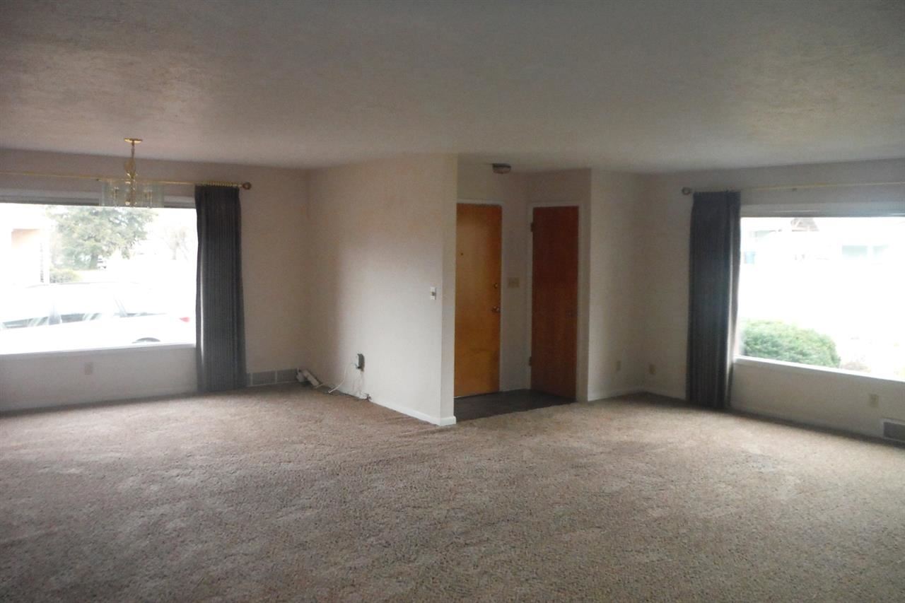 1425 W Kiernan Ave - Photo 2