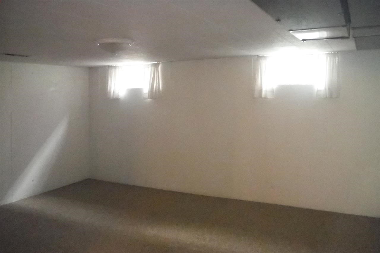 1425 W Kiernan Ave - Photo 11