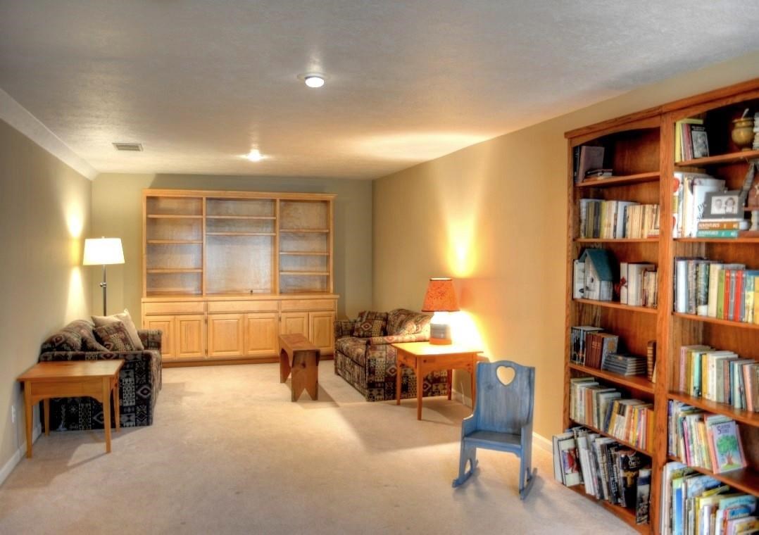 22828 E Red Feather Ln - Photo 14