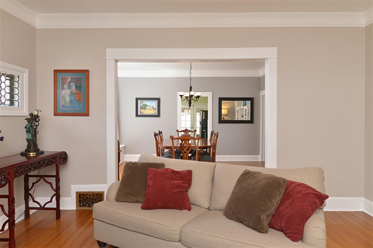 1212 S Jefferson St - Photo 6