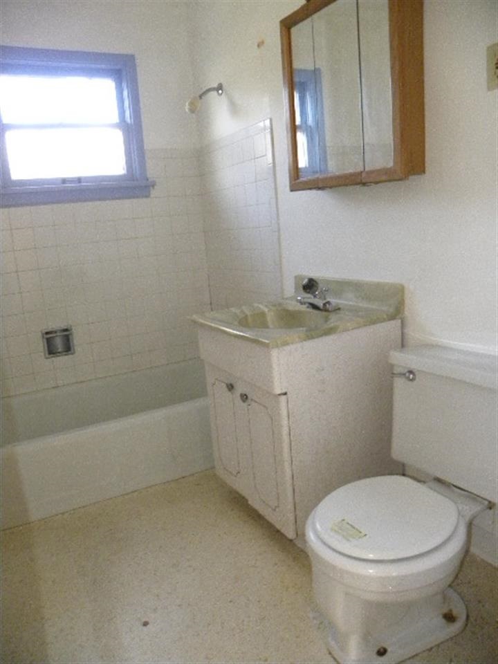 1917 E GLASS Ave - Photo 6