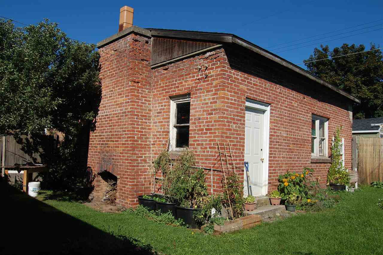 547 E Bridgeport Ave - Photo 12
