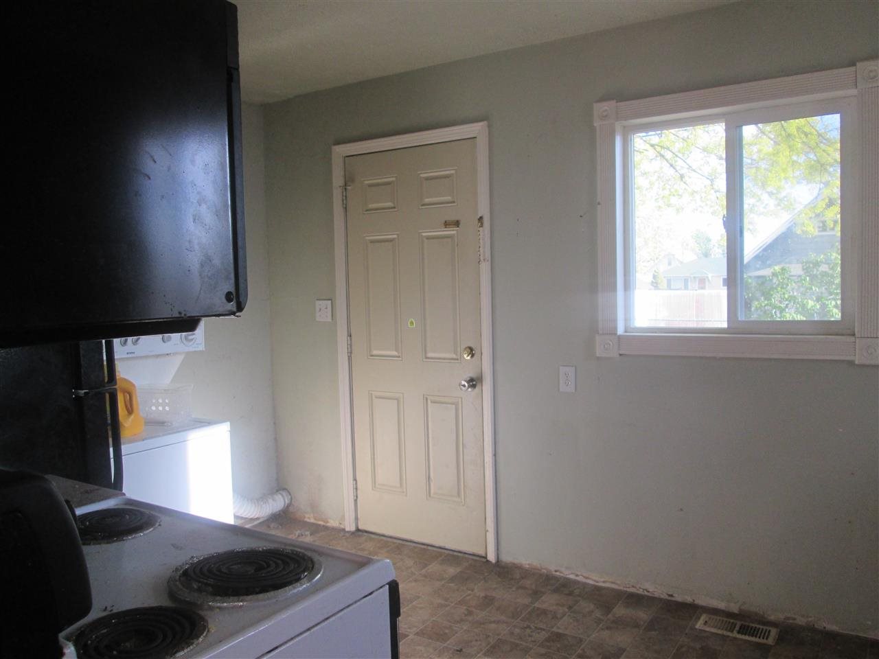 1118 E Garland Ave - Photo 15