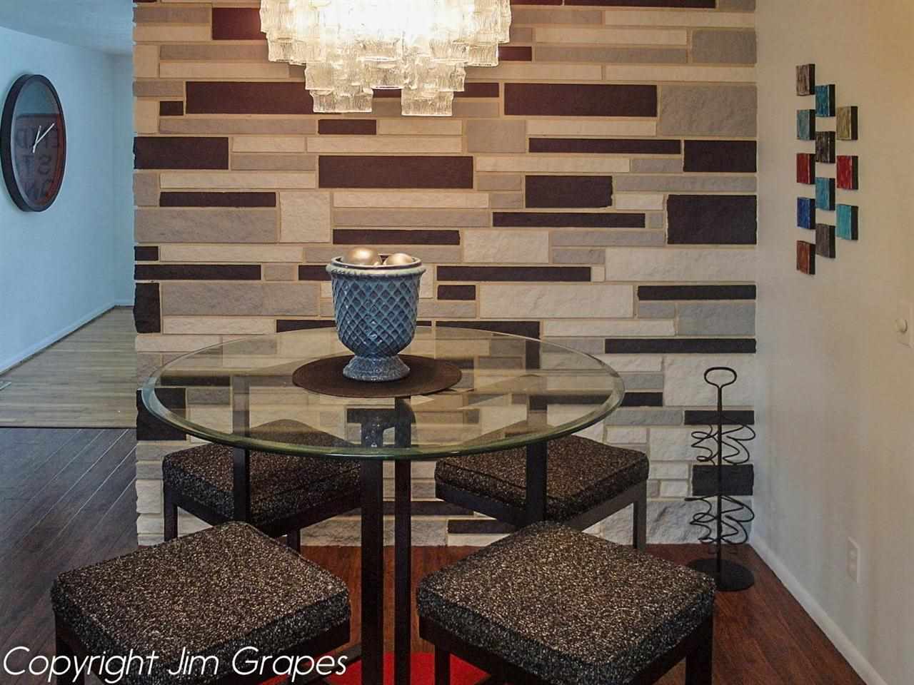 7011 N G St - Photo 6