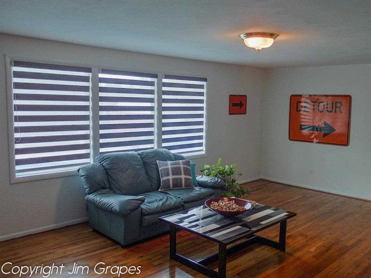 7011 N G St - Photo 7