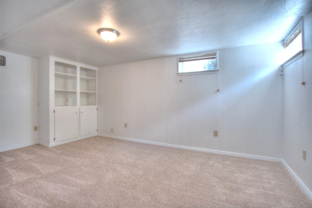 4307 N Adams St - Photo 13