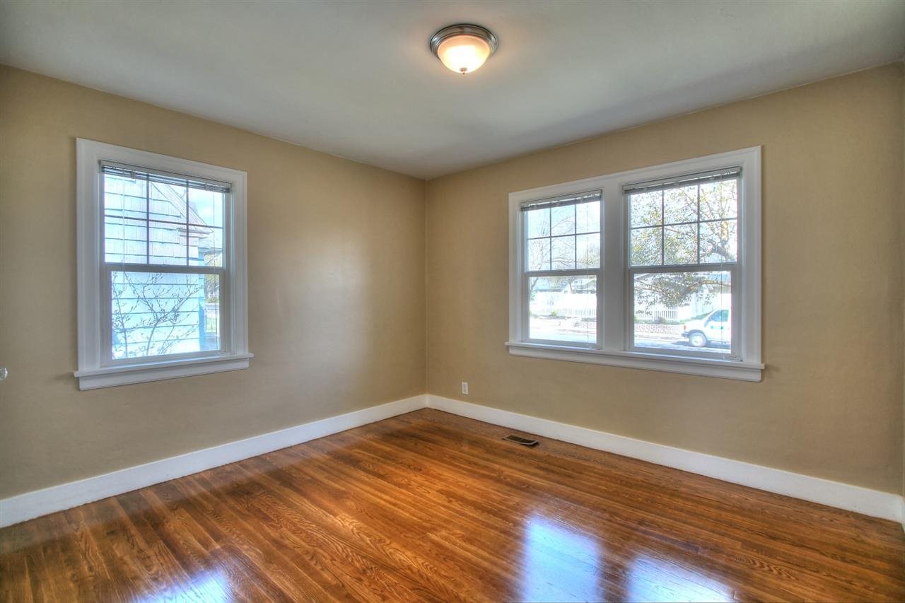 4307 N Adams St - Photo 10