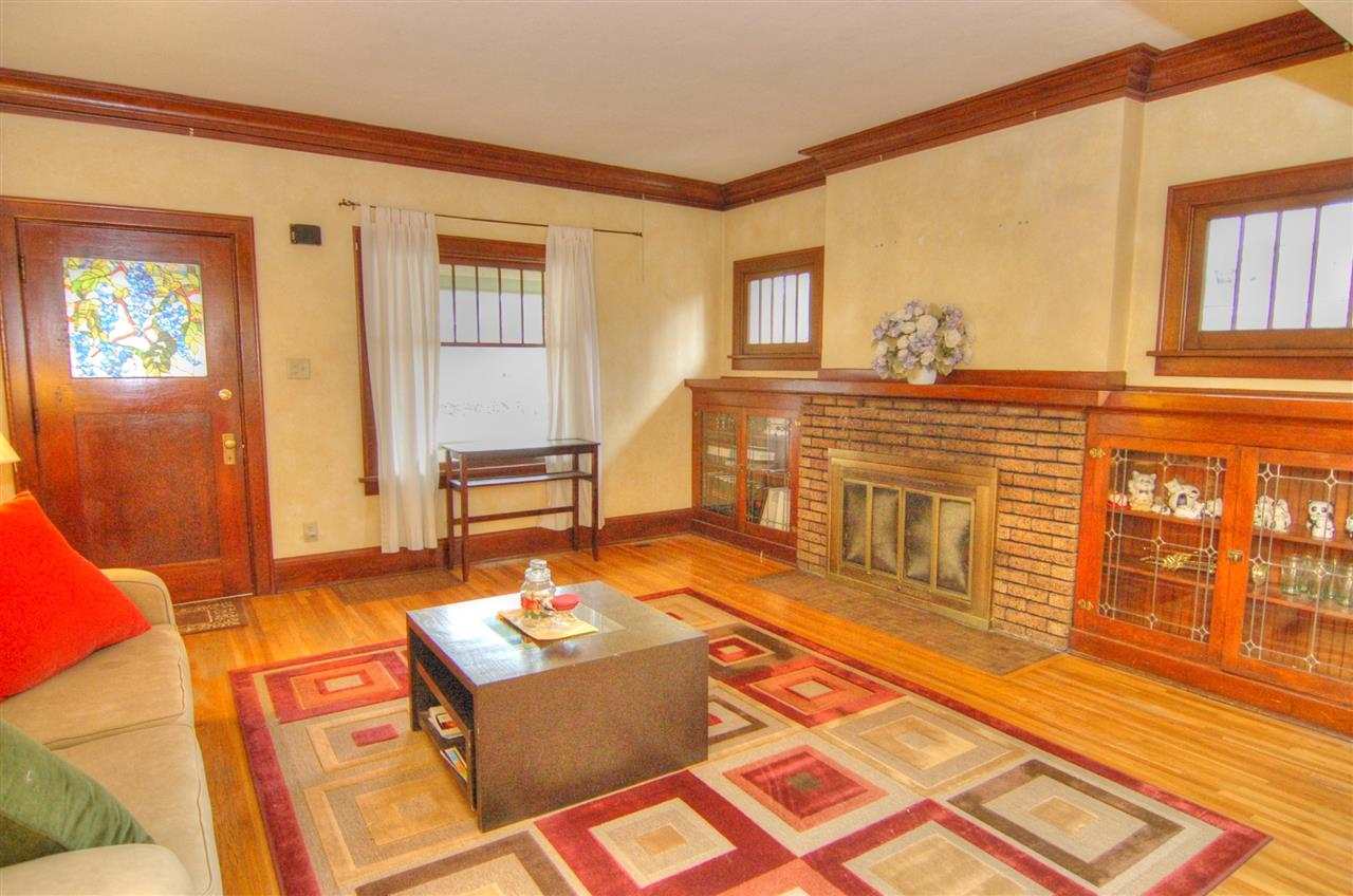 618 E 21st - Photo 3