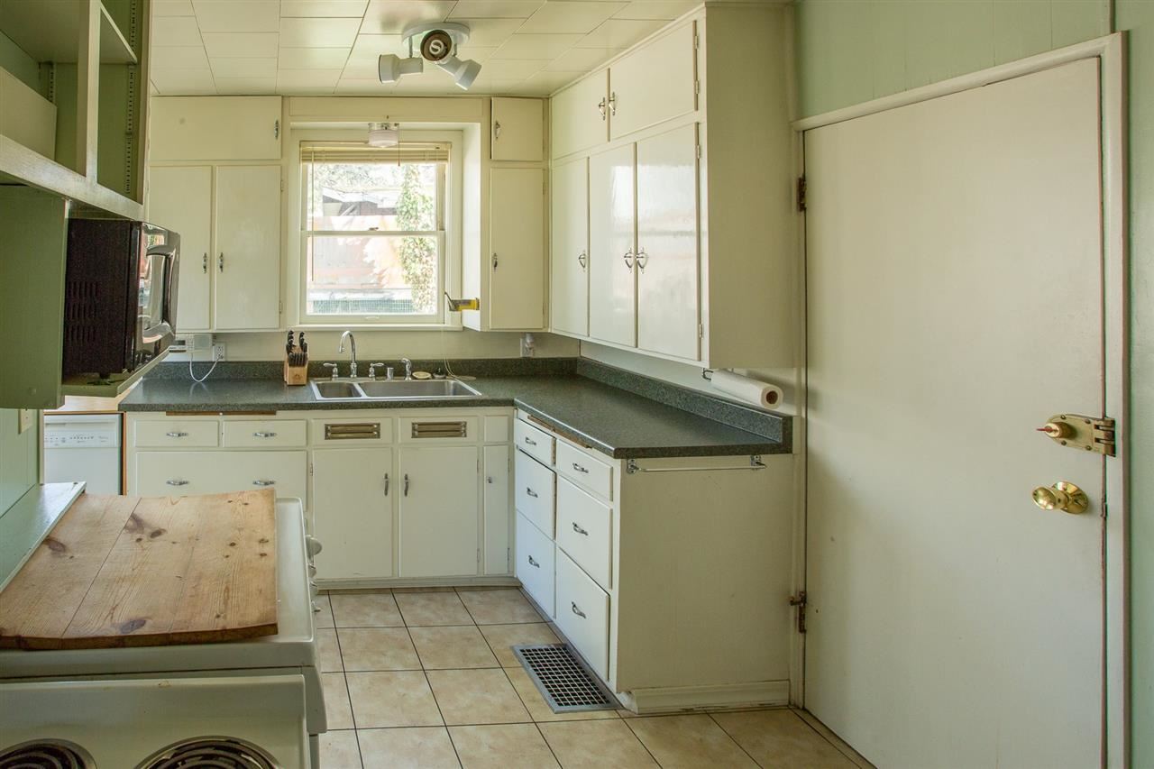 3518 S Perry St - Photo 11