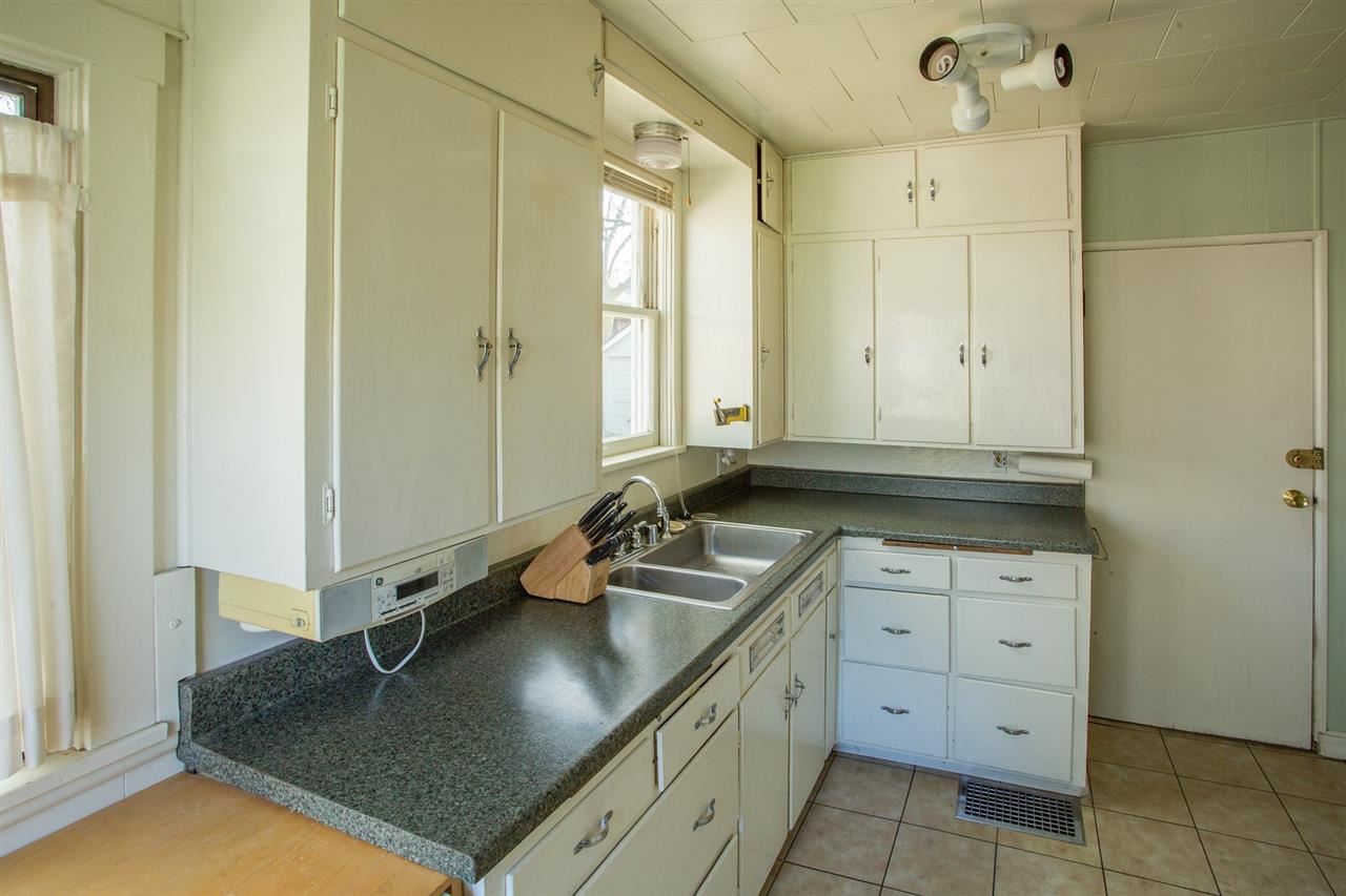 3518 S Perry St - Photo 12