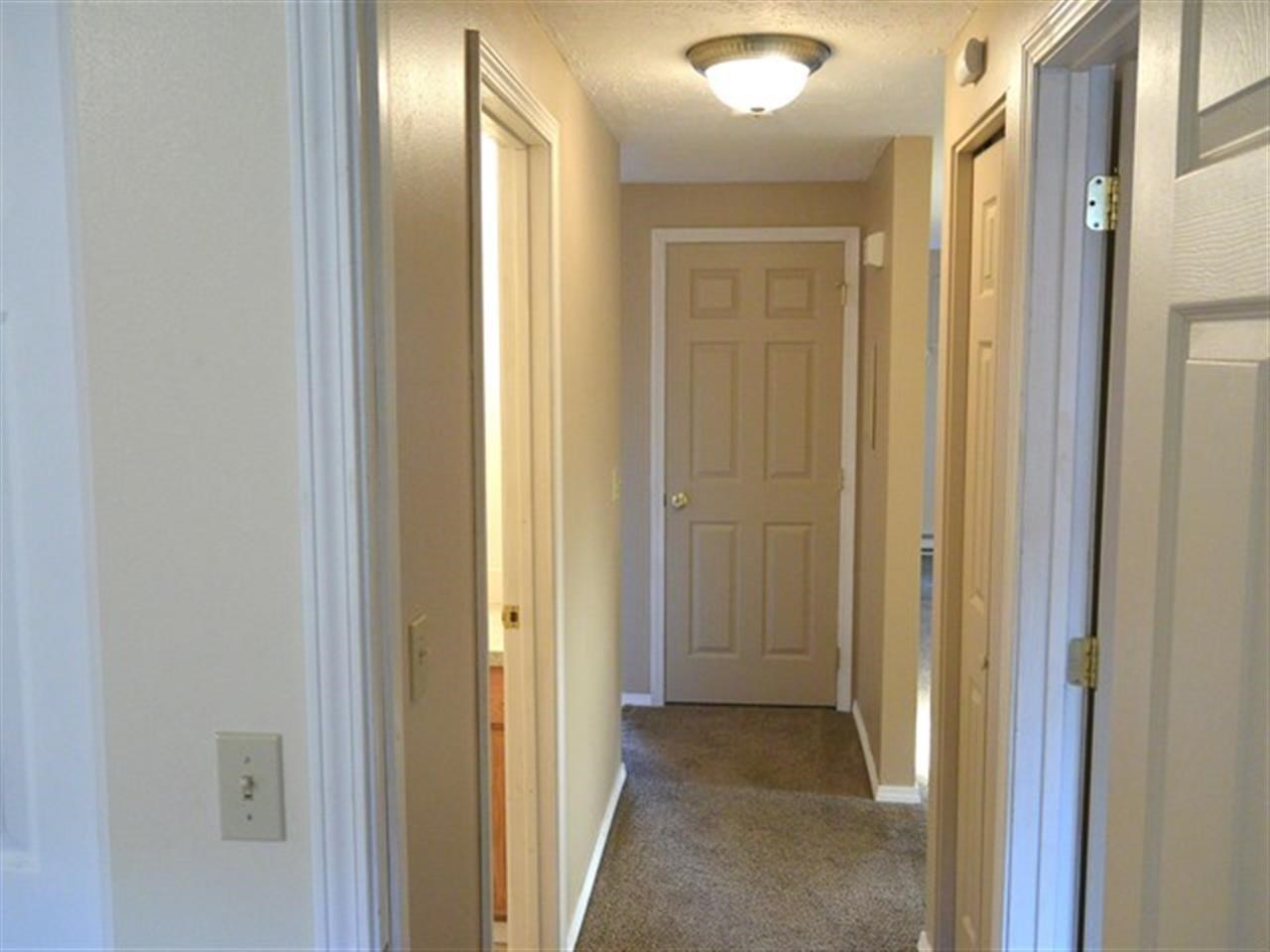 2121 E Upriver Dr - Photo 7