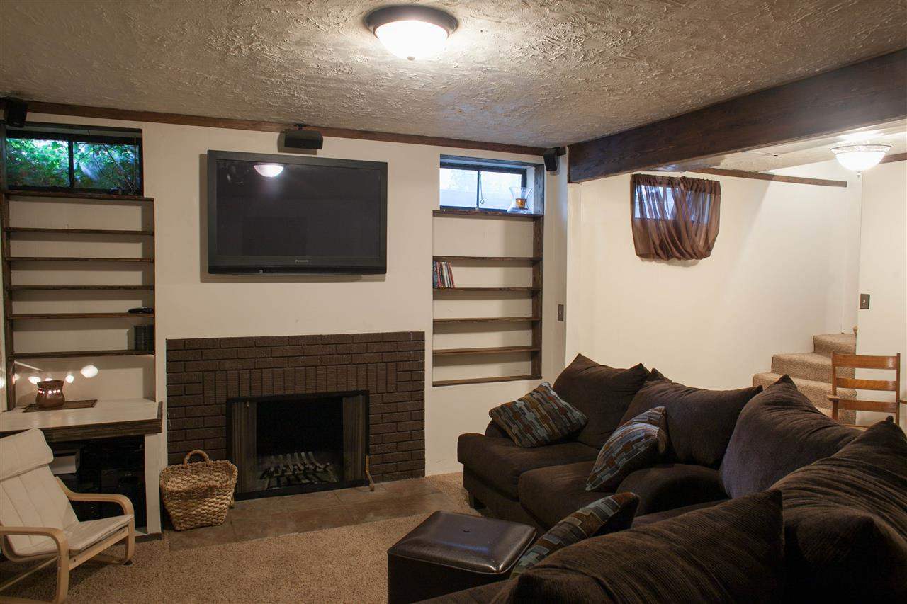 4733 N Greenwood Blvd - Photo 14