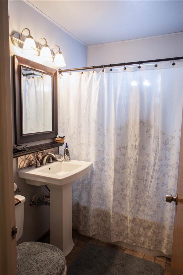 4733 N Greenwood Blvd - Photo 9