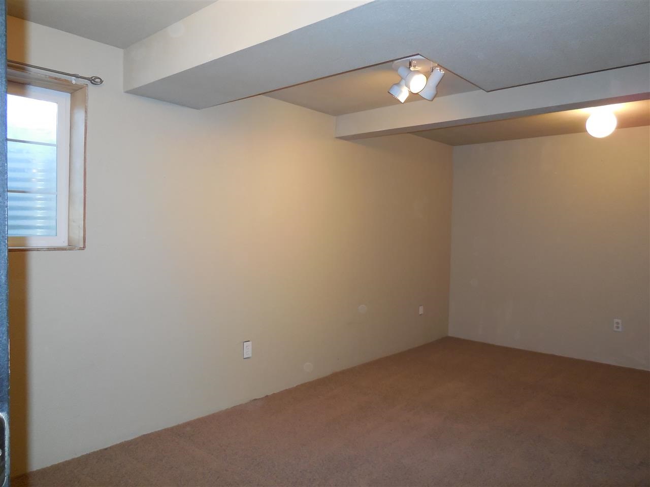 527 E Midway Rd - Photo 12