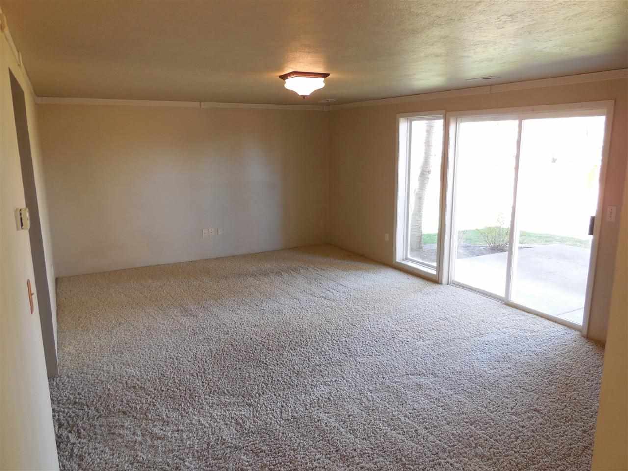 527 E Midway Rd - Photo 9