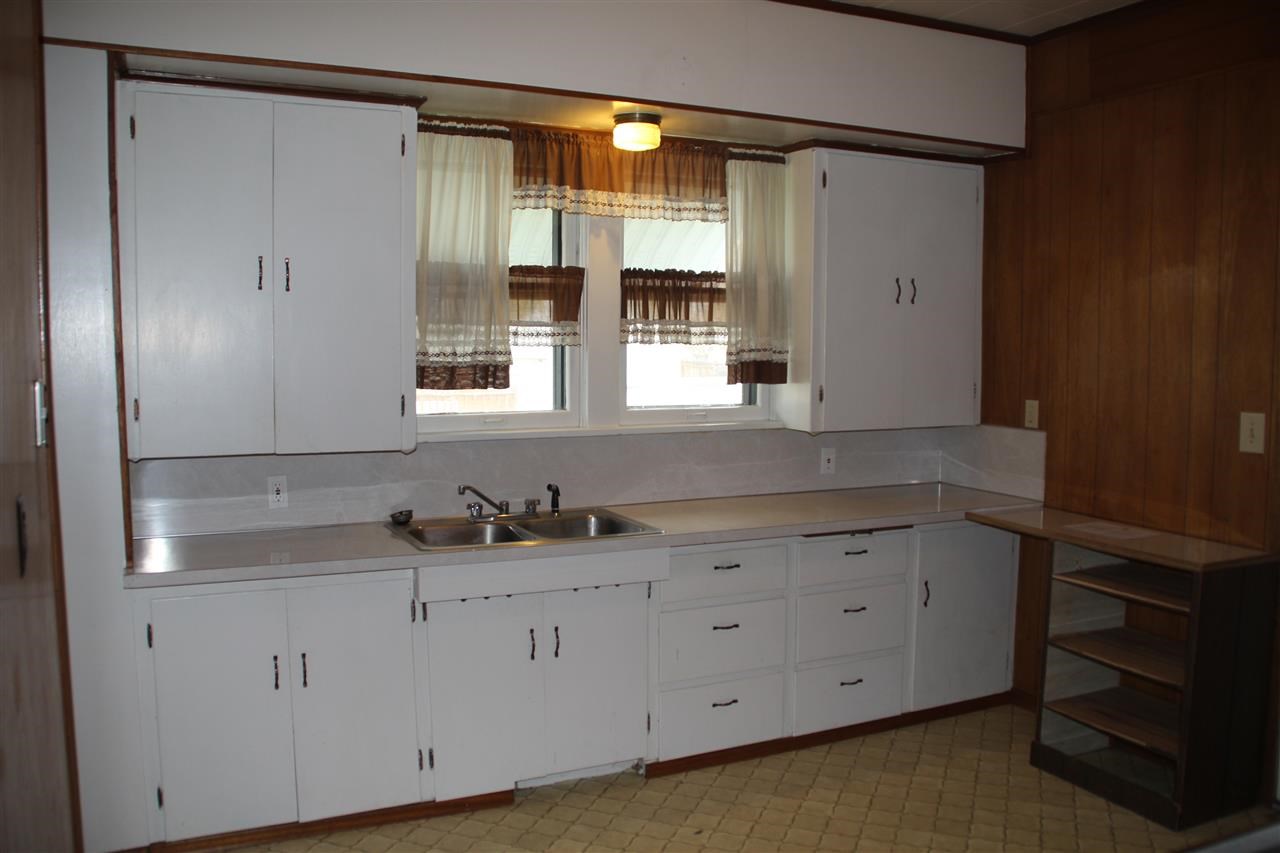 2012 W Montgomery Ave - Photo 5