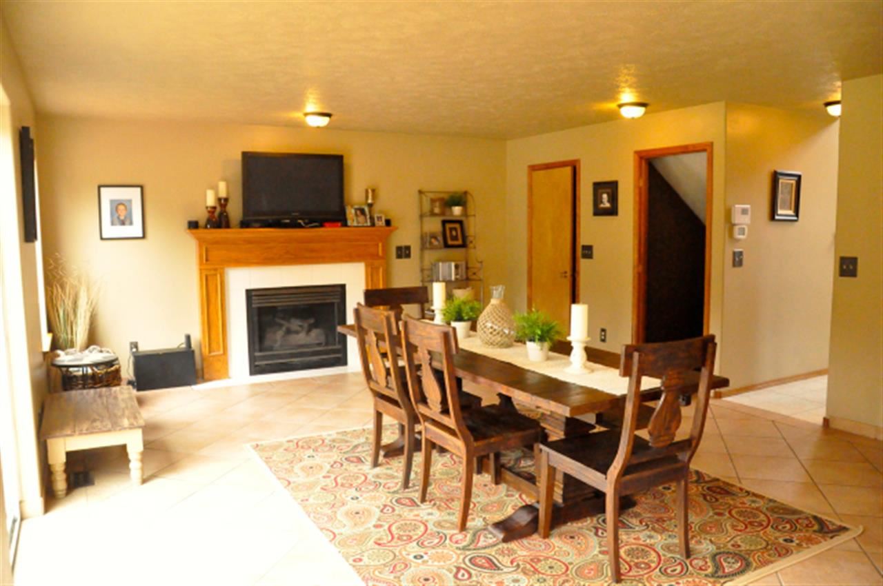 3928 S Sunderland Rd - Photo 3