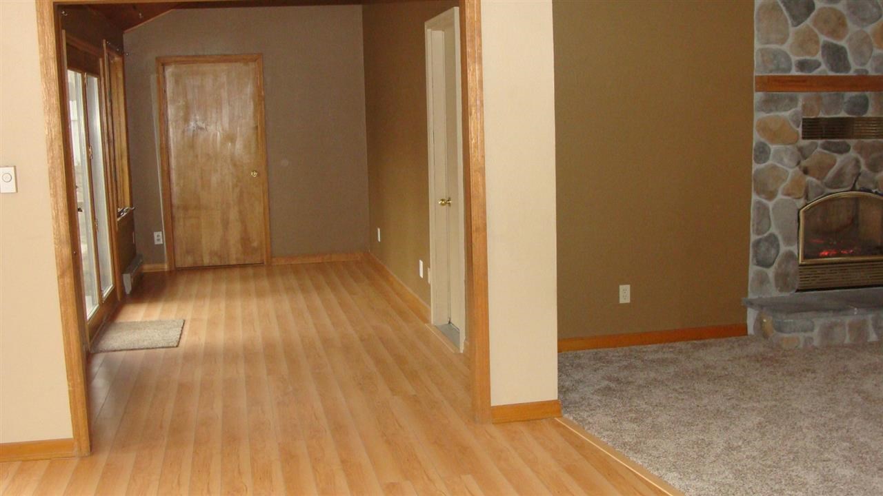 204 E SILVER PINES - Photo 9