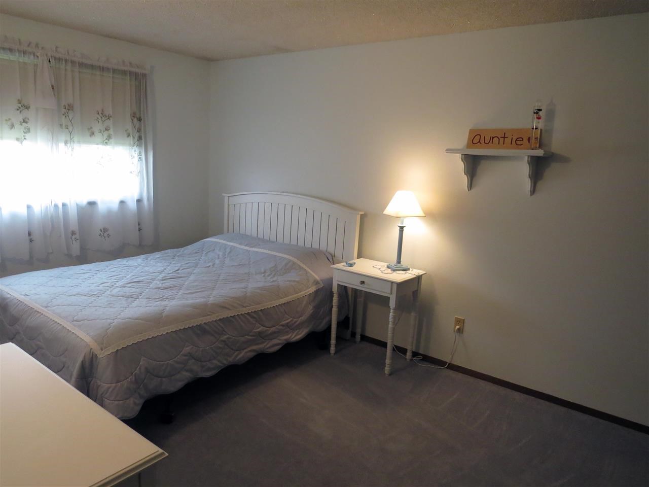 424 W Alderwood Ave - Photo 13