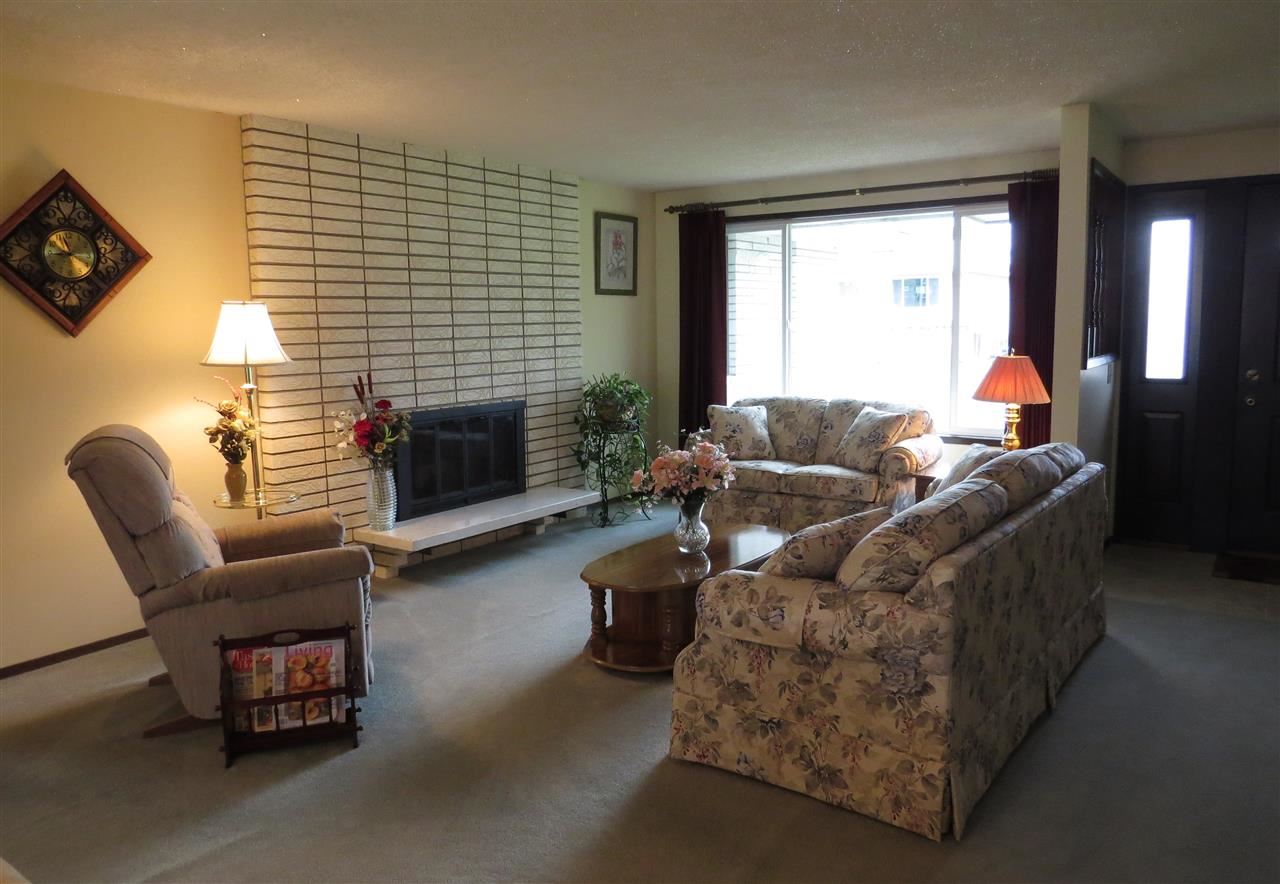 424 W Alderwood Ave - Photo 5