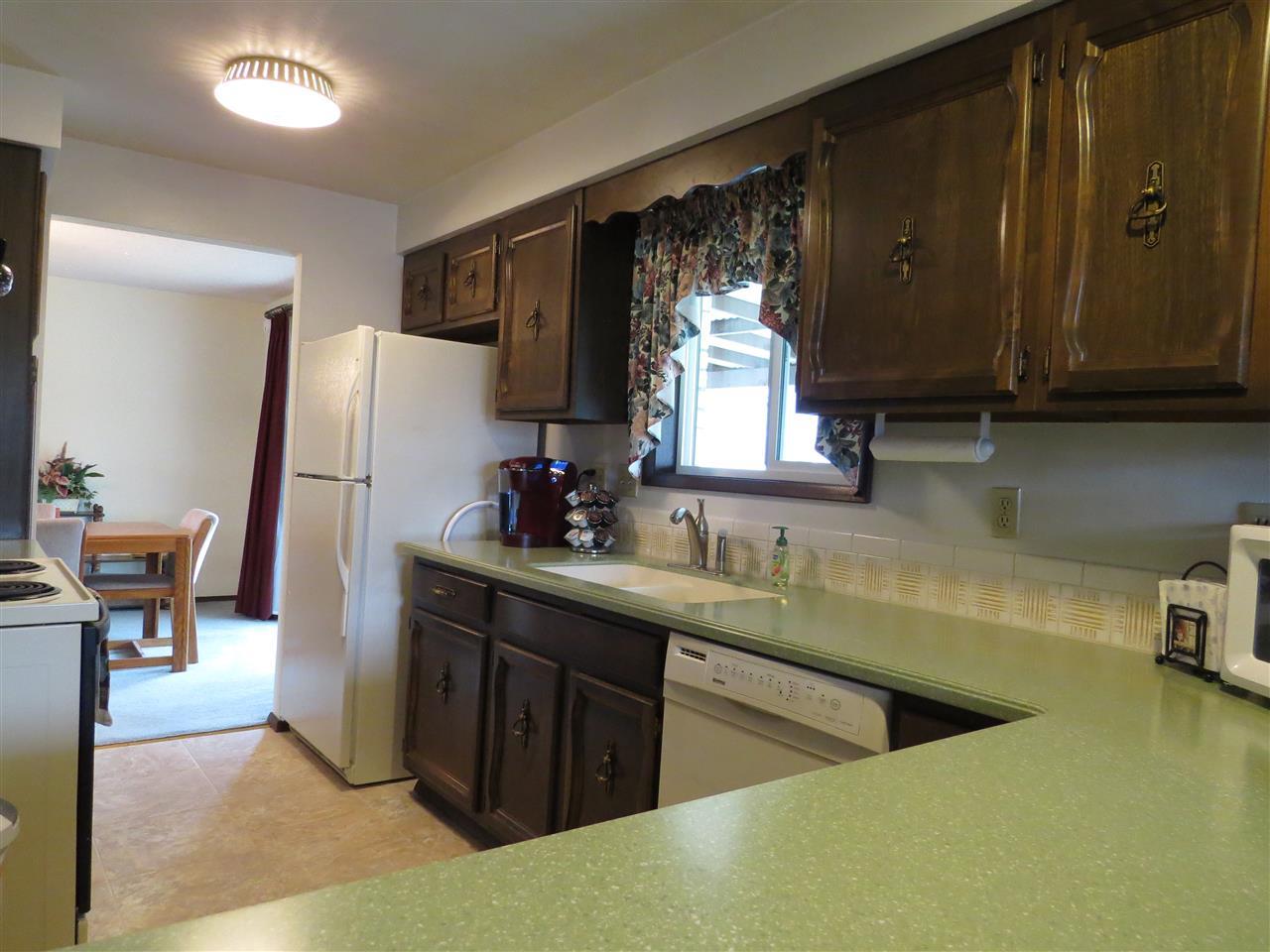 424 W Alderwood Ave - Photo 8