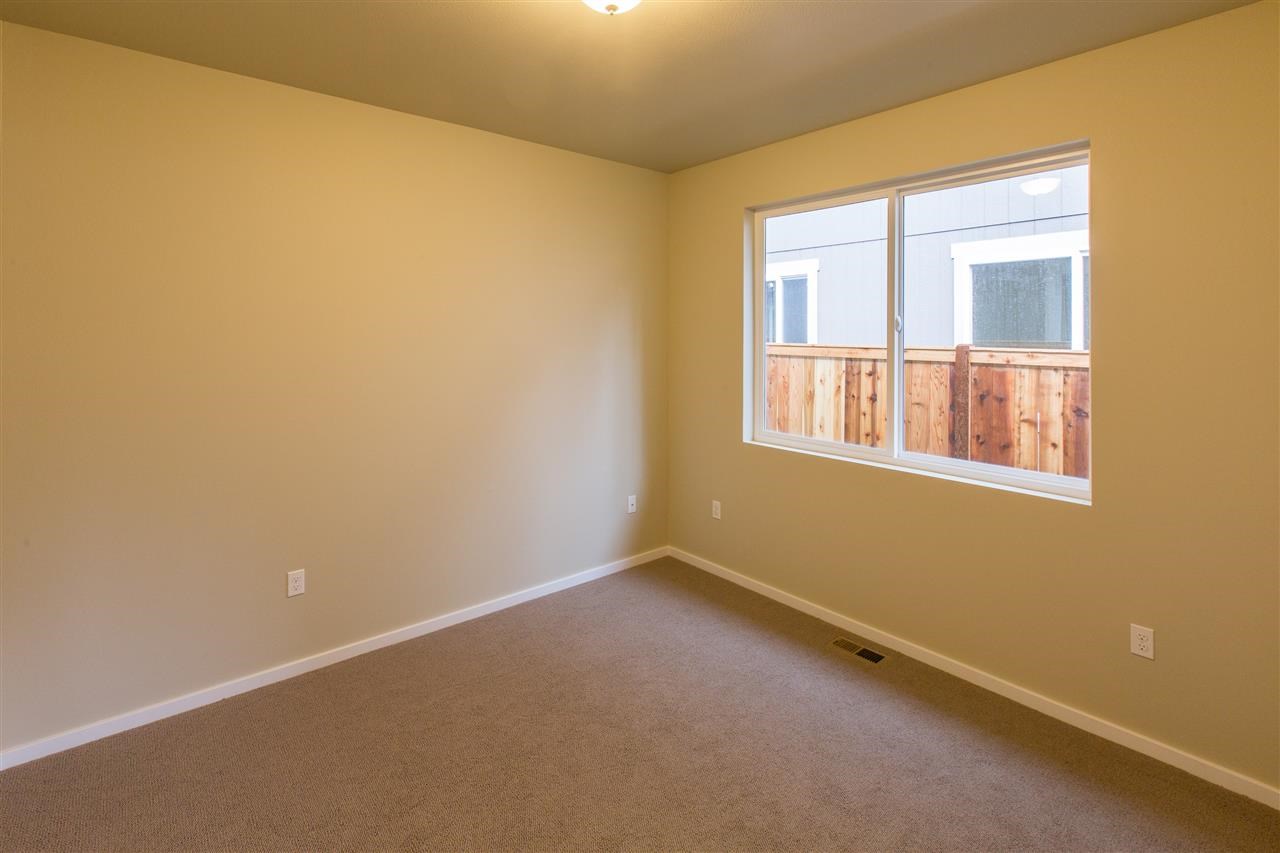 3915 E 31st Ave - Photo 12