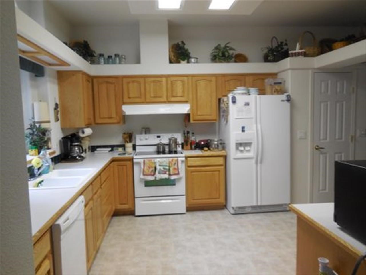 38324 N Hatch Rd - Photo 4
