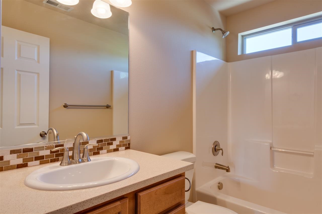 5804 S Freya St - Photo 7