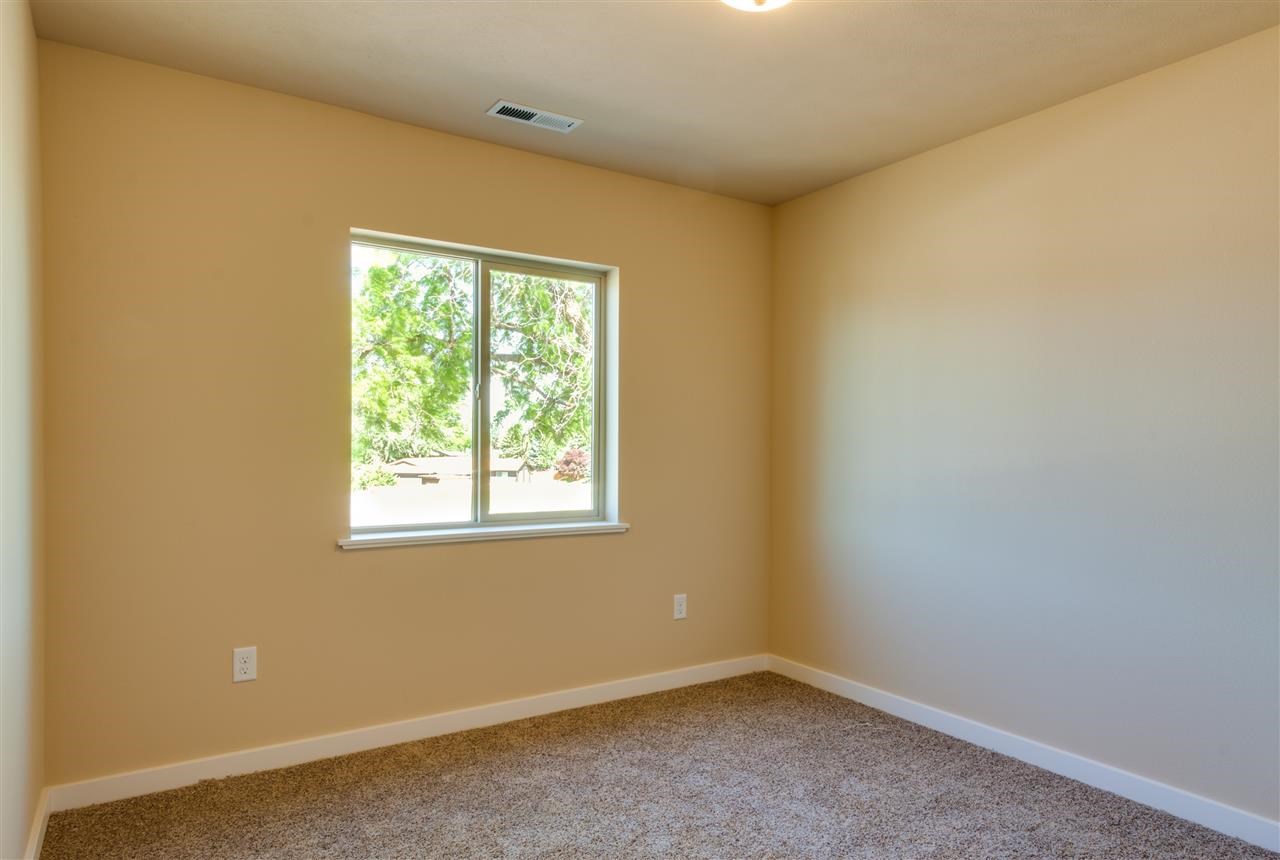 5804 S Freya St - Photo 8