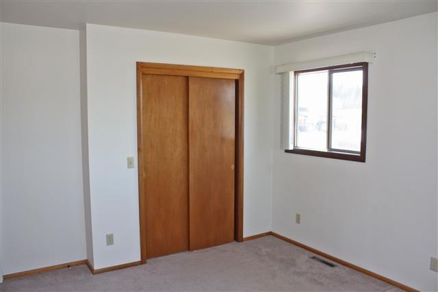 12307 N Fairview Rd - Photo 10