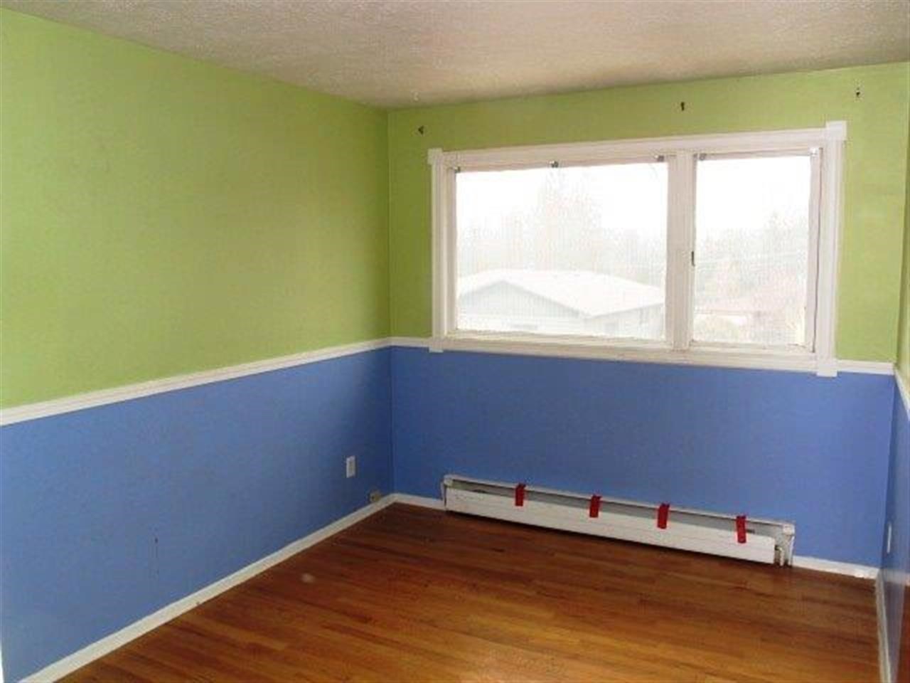 6726 N Greenwood Boulevard - Photo 11