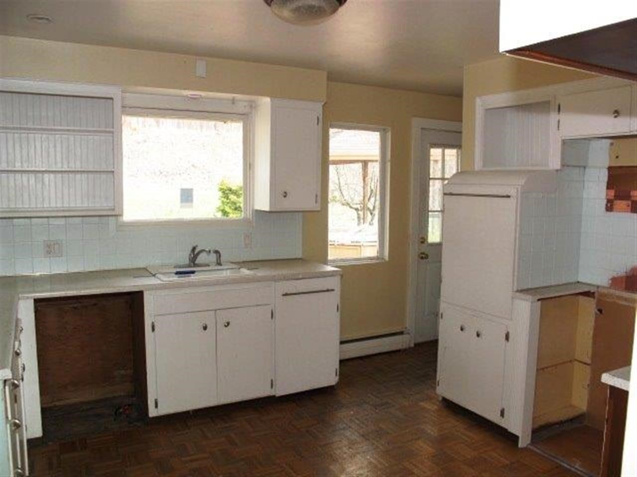 6726 N Greenwood Boulevard - Photo 4