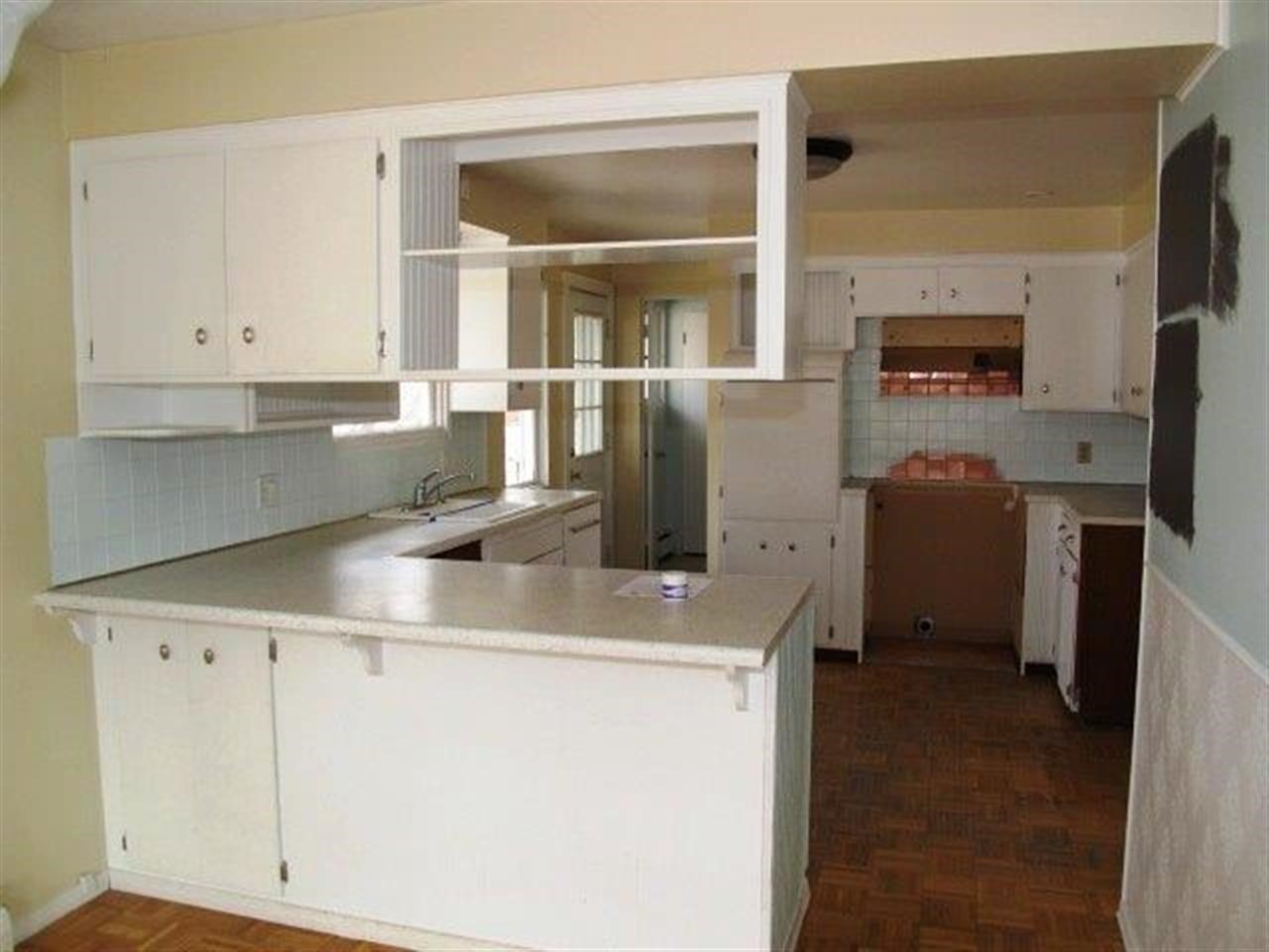 6726 N Greenwood Boulevard - Photo 5