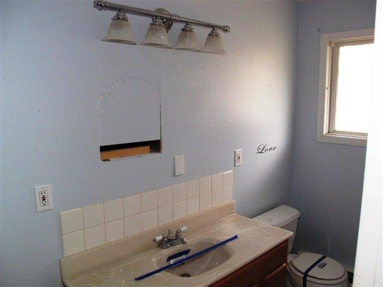 6726 N Greenwood Boulevard - Photo 9