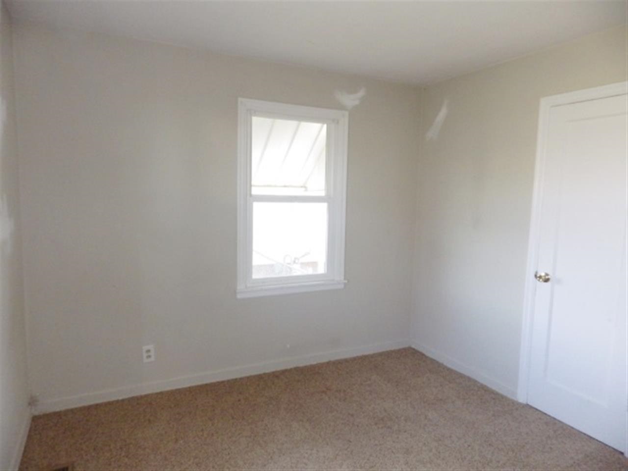1304 E Lacrosse Ave - Photo 8