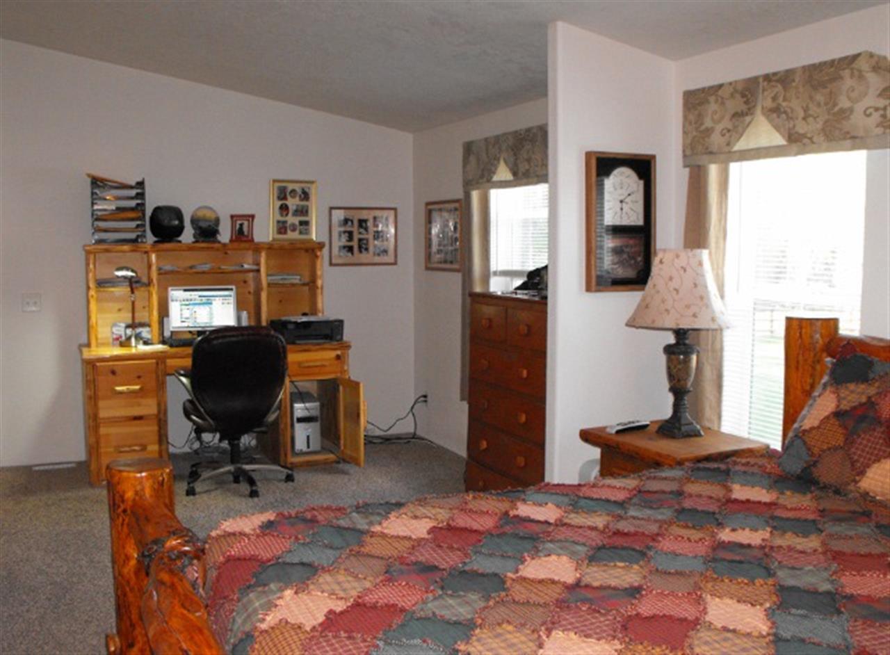 401 W Oregon Rd - Photo 12