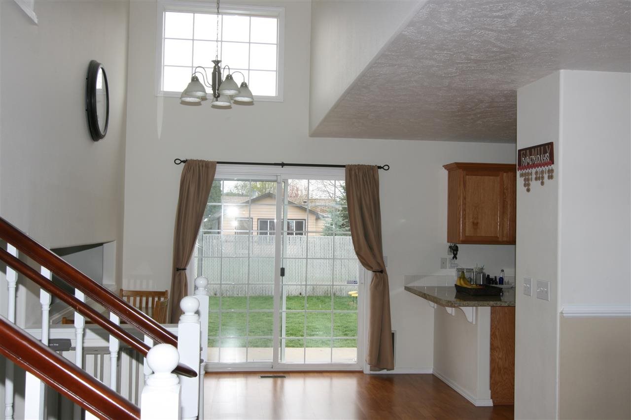 15012 E 11th Ct - Photo 7