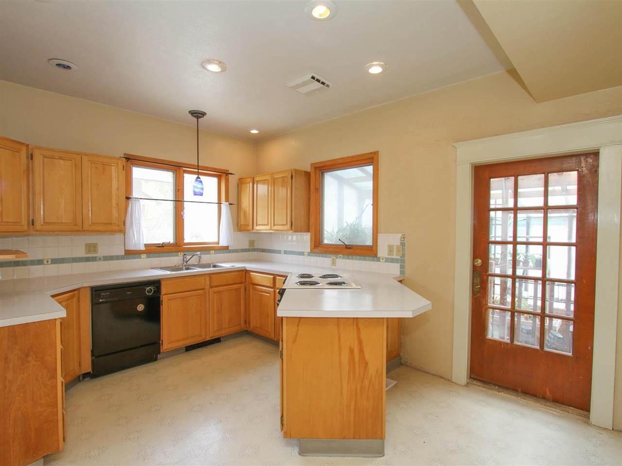 1111 W 15th Ave - Photo 9