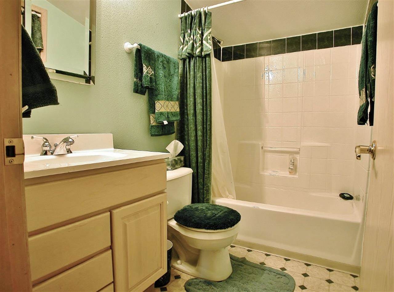 6215 N Lacey St - Photo 15
