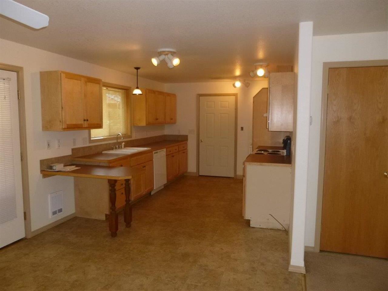 4053 Pine Meadows Dr - Photo 4