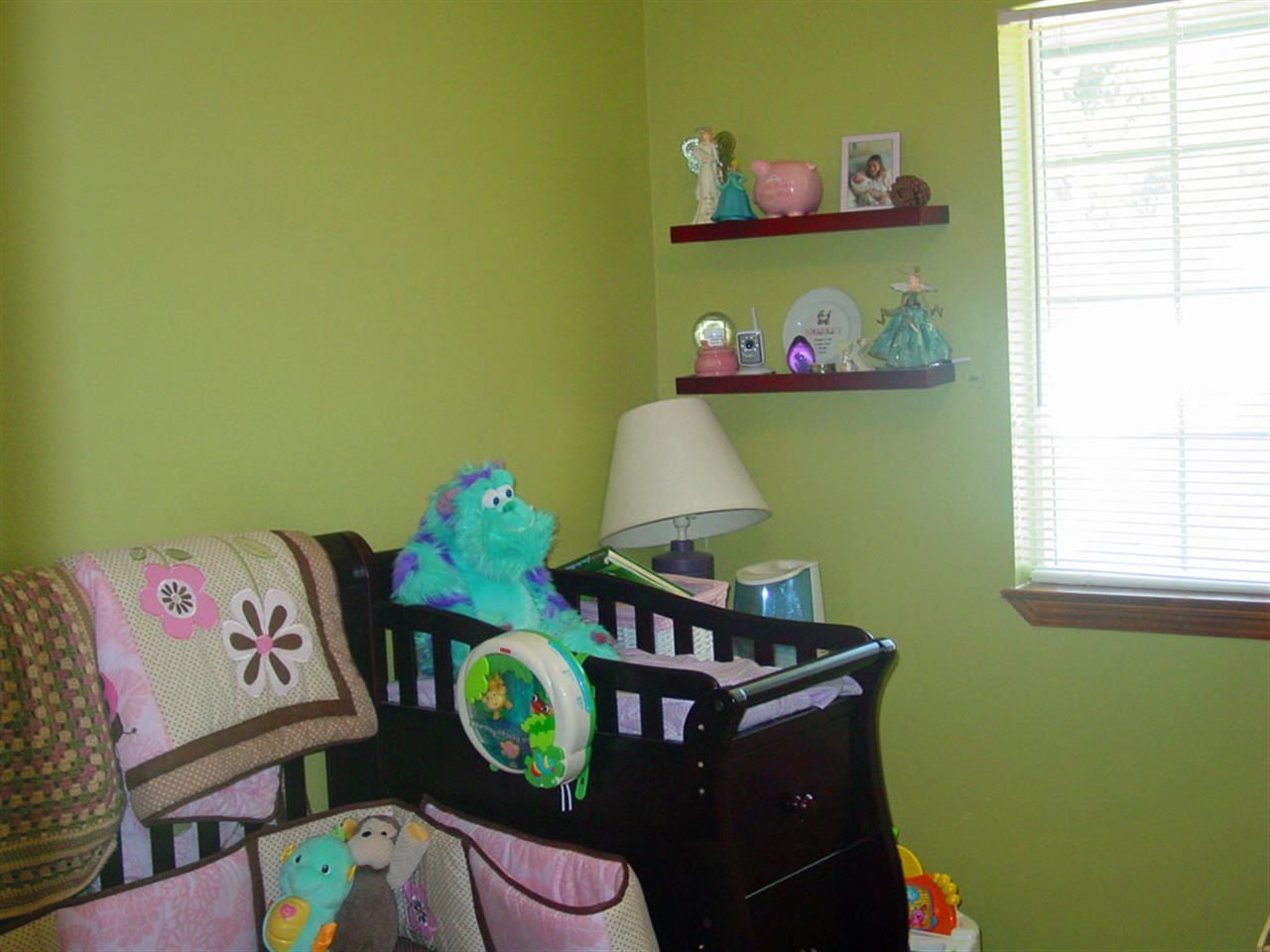 161 W Evergreen - Photo 11