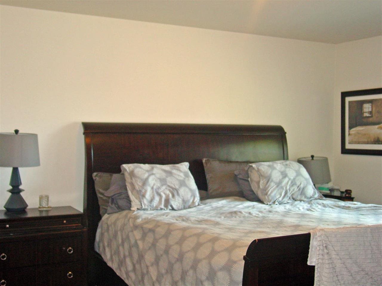 161 W Evergreen - Photo 13