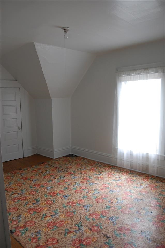 512 W KNOX Ave - Photo 14