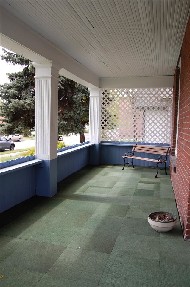 512 W KNOX Ave - Photo 3