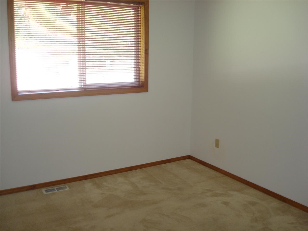 8416 E Columbia Dr - Photo 7